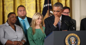 Carolyn Tuft with President Obama at the announcement of his executive orders related to gun saftety on January 5, 2016